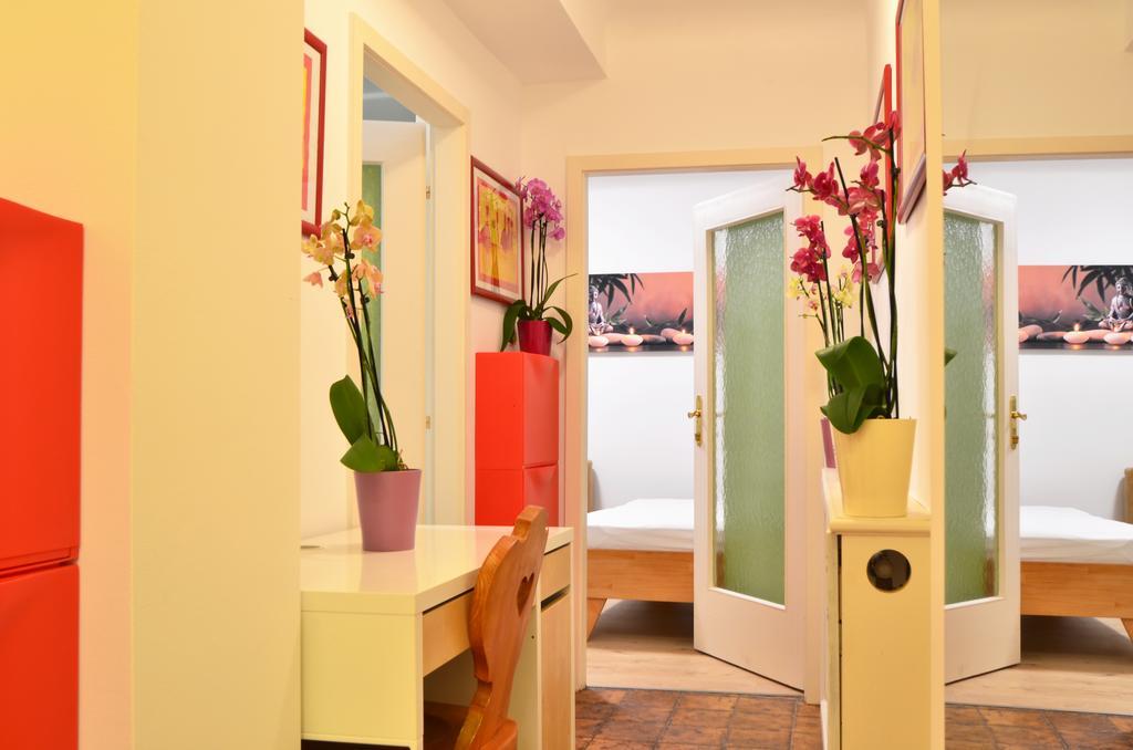 Ajo Central Vienna Room photo