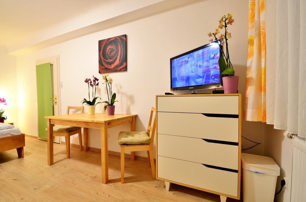 Ajo Central Vienna Room photo