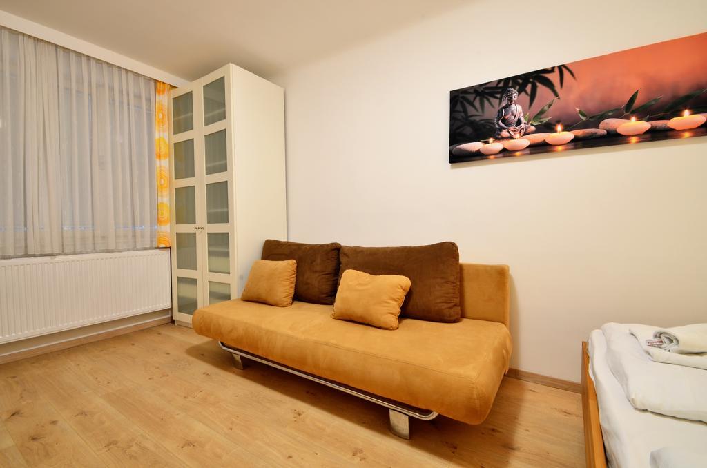 Ajo Central Vienna Room photo